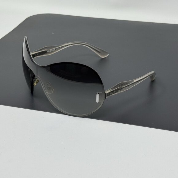 MIU MIU Women\'s Red SMU 50N Oversized Sunglasses 5AV-3M1 main image 7